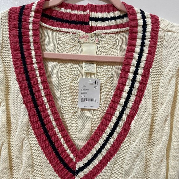 NWT $68 Free People Coastal Prep Poncho Vest One Size Nautical V Neck Cable Knit - Picture 8 of 10